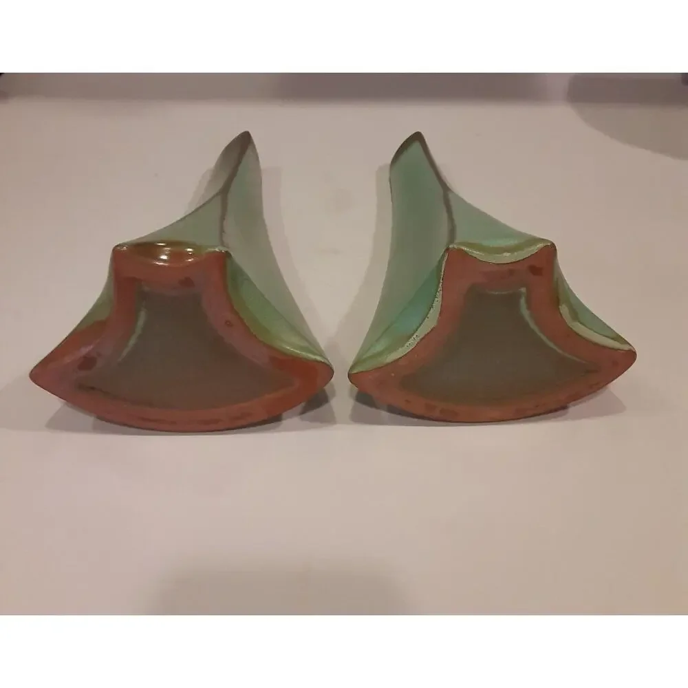 Vintage Frankoma Pottery #41 Triangular Bud Vase X2 Prairie Green NOTE
